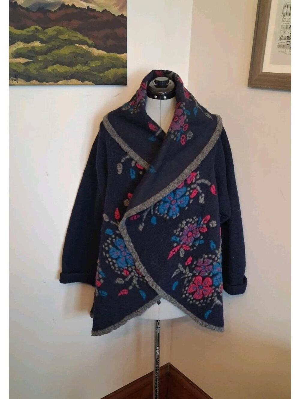Wool Cardigan Wrap Floral Felted Size 40 Artistic Wide-Neck Cardigan Boho